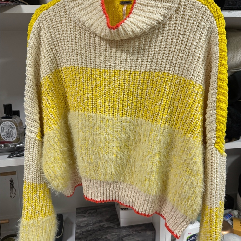 Free People Chunky Colorblock Turtleneck Sweater Yellow Cream M - Picture 3 of 5